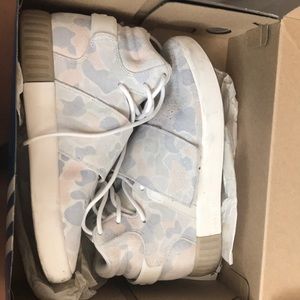 Adidas women’s shoes